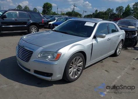 2012 Chrysler 300C Luxury Series из США, поврежденный, VIN 2C3CCAPT4CH253966